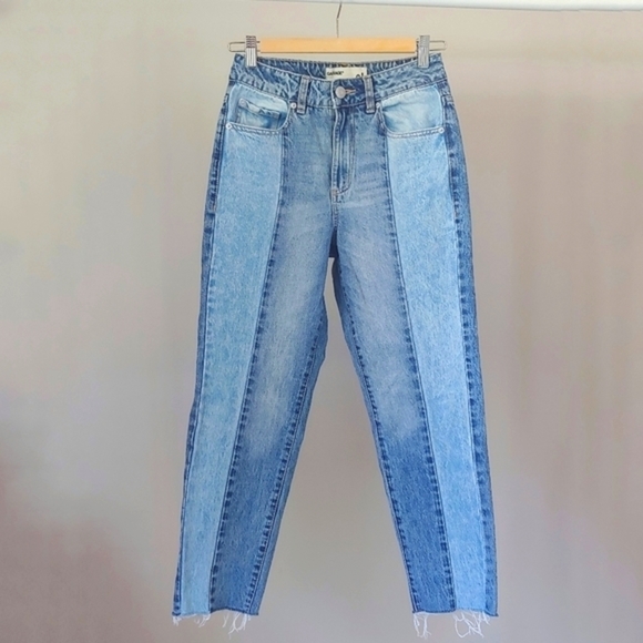Garage Two-Tone High Rise Mom Jeans Size 1 - Picture 5 of 16